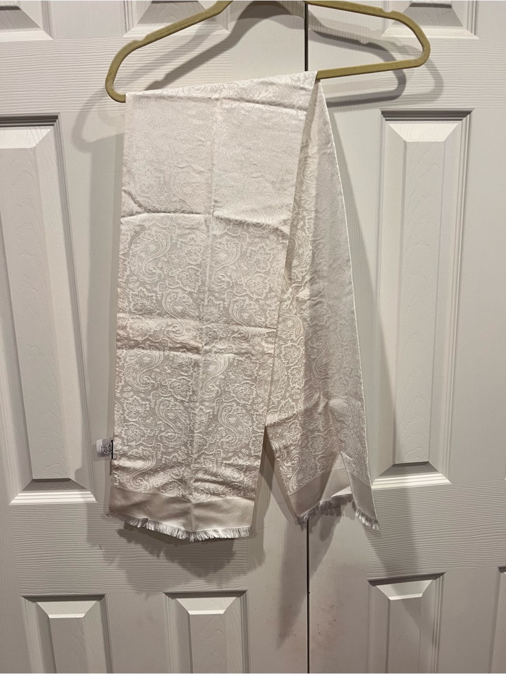 Jos. A. Bank Cream Paisley Jacquard Scarf-NWT